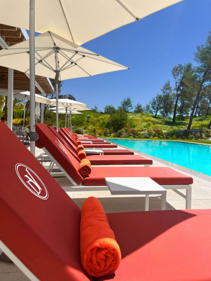 Domaine de Valmouriane, Hôtel de charme au cœur des Alpilles