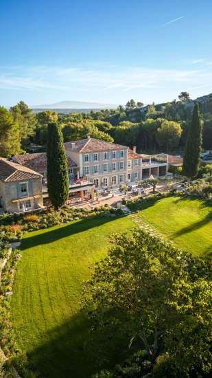 Domaine de Valmouriane, Hôtel de charme au cœur des Alpilles